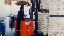 Giải đáp những câu hỏi Xe nâng 1.5 tấn đứng lái