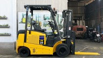 Tại sao nên lựa chọn xe nâng Komatsu chính hãng tại Thuận Tiến?