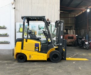 Tại sao nên lựa chọn xe nâng Komatsu chính hãng tại Thuận Tiến?