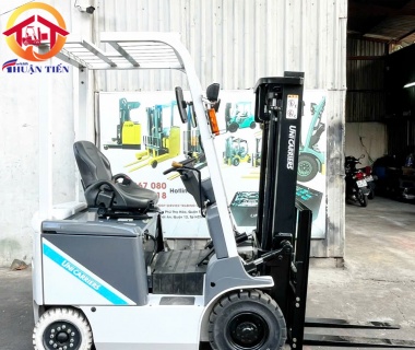 XE NÂNG ĐIỆN NGỒI LÁI UNICARRIERS TCM 1,5 TẤN - 2014